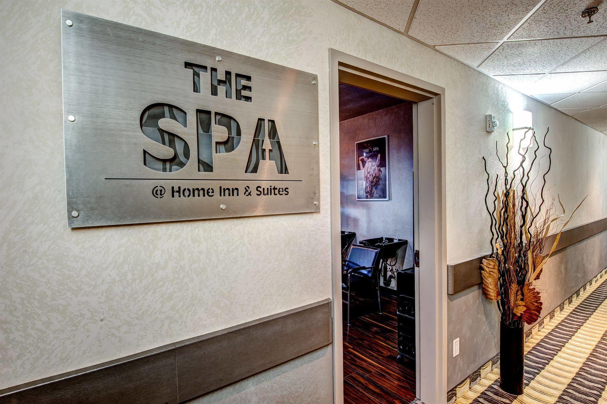 Home Inn & Suites - Swift Current Extérieur photo